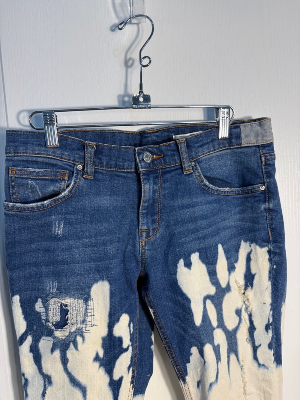 Zara Woman Dip-Dye Two-Tone Distressed Cropped Jeans - Blue and Cream Size 6 - Picture 3 of 8